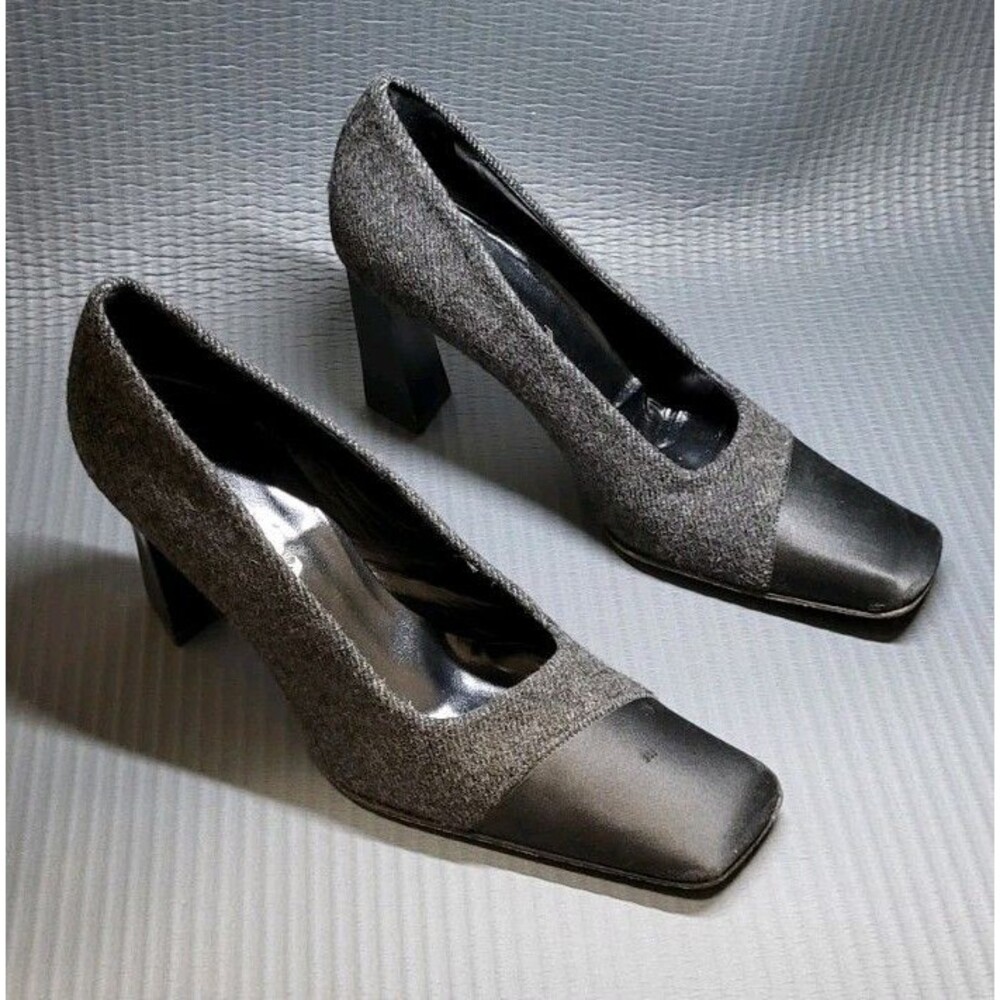 Vtg 90s PRADA Gray Wool & Black Satin Cap Toe Pumps Heels Shoes EU 38.5, US 8.5